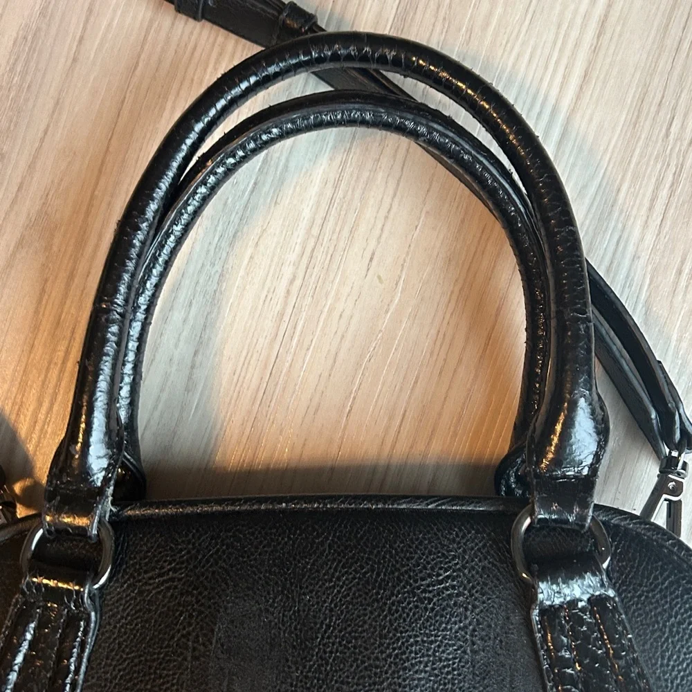 Simply Vera Vera Wang Faux Leather Snake Skin Handbag Black Purse Handle